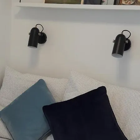 Appartement Liliom With Free Parking Space Budapest