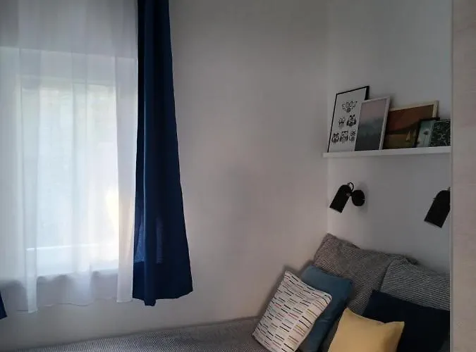 Liliom With Free Parking Space 布达佩斯